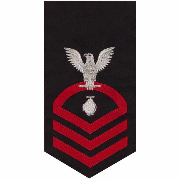 Picture of US Navy Rating Badges E7 Male Rating Utilitiesman: Seaworthy Red On Blue
