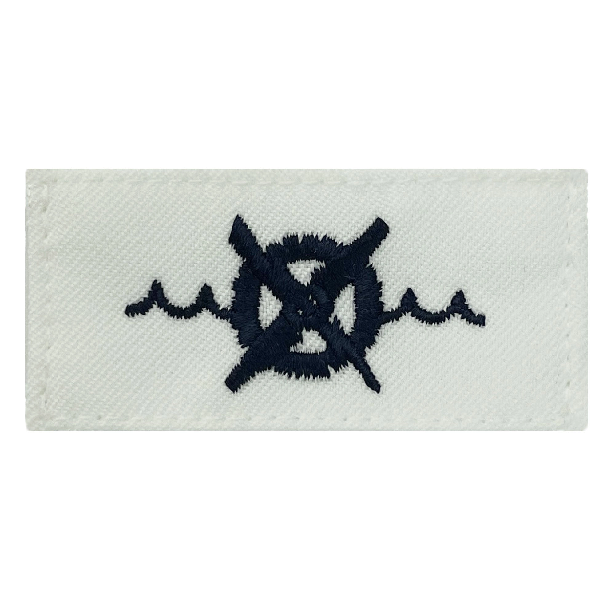 Picture of US Navy Rating Badges Rating Striker Mark for Rw Robotics Warfare Specialist: White Cnt for Dress Uniforms